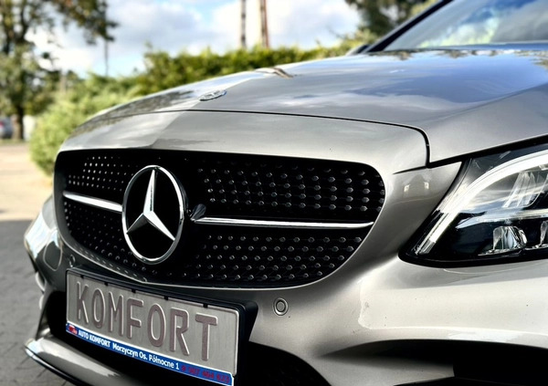 Mercedes-Benz Klasa C cena 122999 przebieg: 122354, rok produkcji 2020 z Skoki małe 742